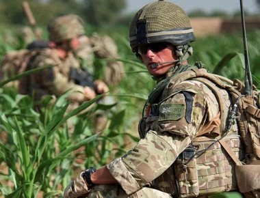 «Per Mare, Per Terram»: Αφιέρωμα στους Βρετανούς Πεζοναύτες (βίντεο)